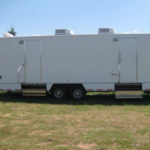 restroom trailer 10 stall unit
